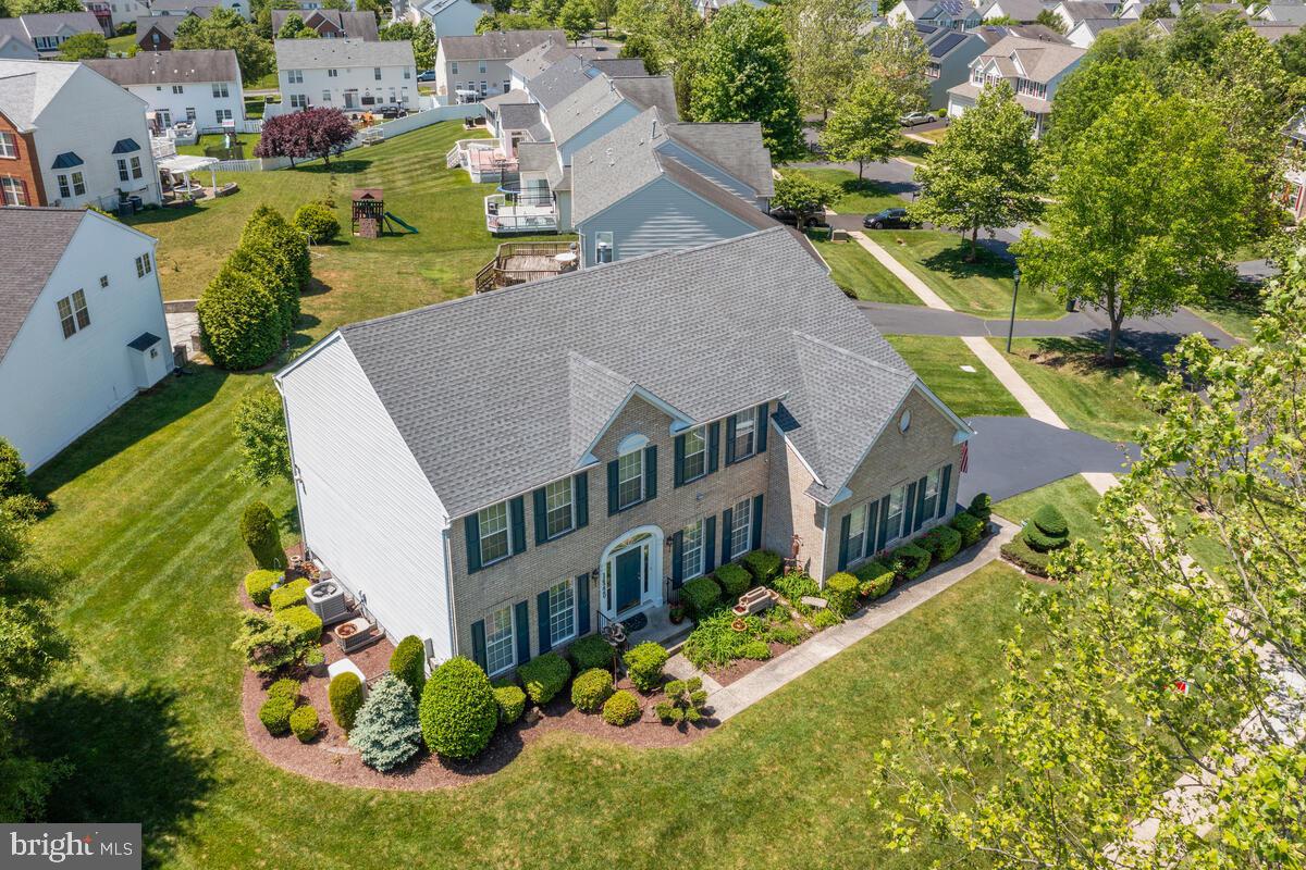 14220 Ashleigh Greene Road Boyds, MD 20841 - Photo 3 of 59