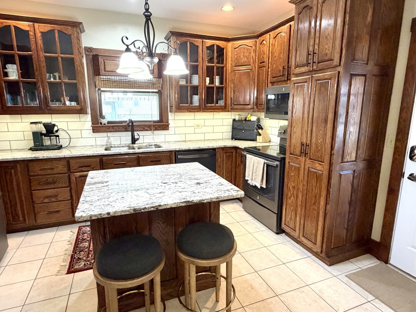 1203 6th Street Peru, IL 61354 - Photo 17 of 35