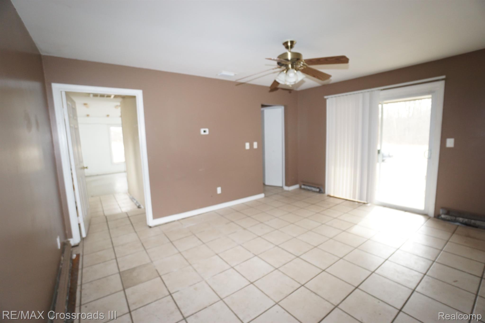 21354 Clark Road Belleville, MI 48111 - Photo 10 of 28 Gallery Image 10