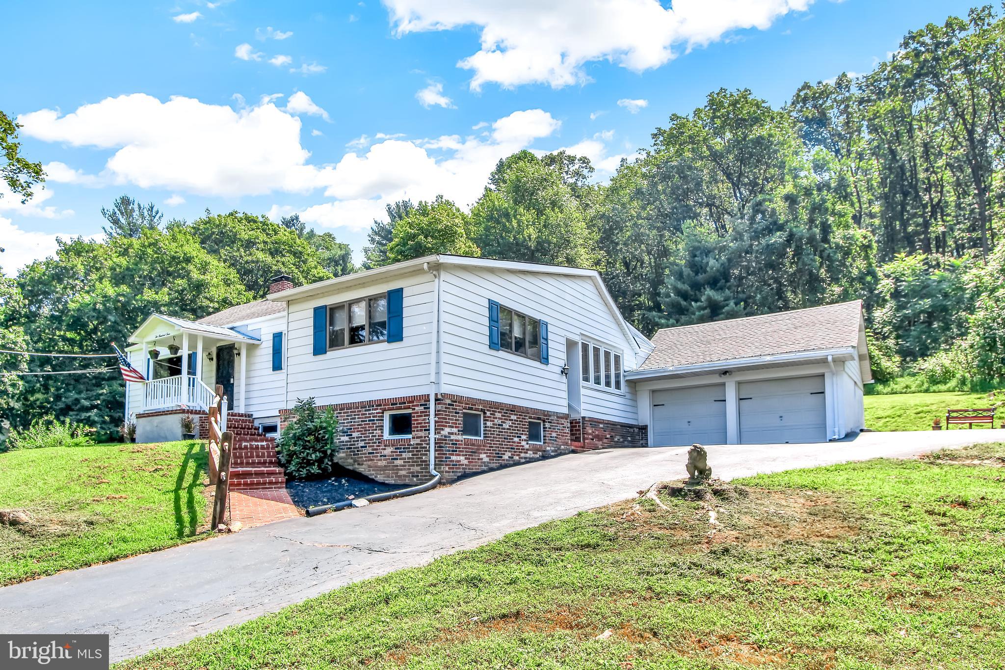 204 Chestnut Street Delta, PA 17314 - Photo 1 of 27 Gallery Image 1