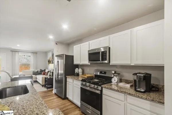 $195,905 | 1299 Forestbrook Lane, Spartanburg, SC 29303