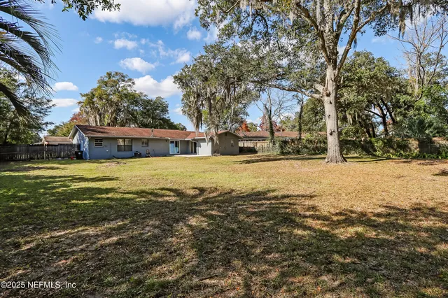 $2,100 | 3400 Red Oak Circle, Orange Park, FL 32073