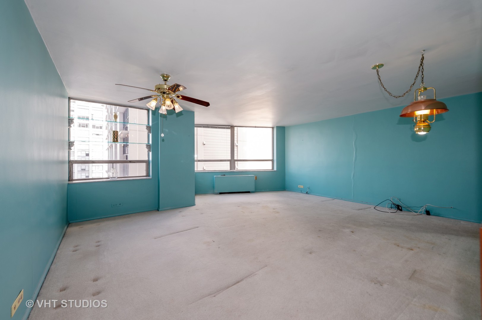 5701 North Sheridan Road, Unit 15H Chicago, IL 60660 - Photo 3 of 13