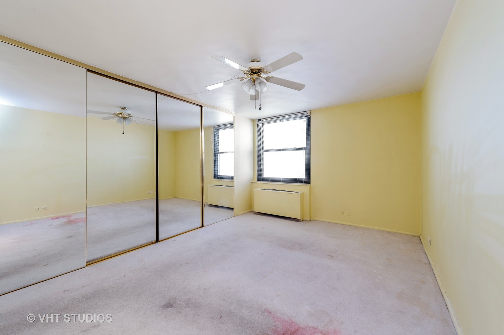 5701 North Sheridan Road, Unit 15H Chicago, IL 60660 - Photo 6 of 13