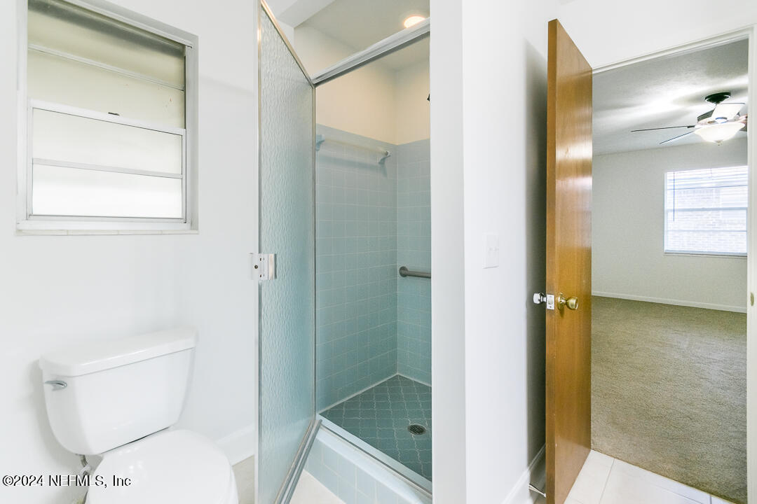 4044 Fincannon Road West Jacksonville, FL 32277 - Photo 16 of 30 Master Shower
