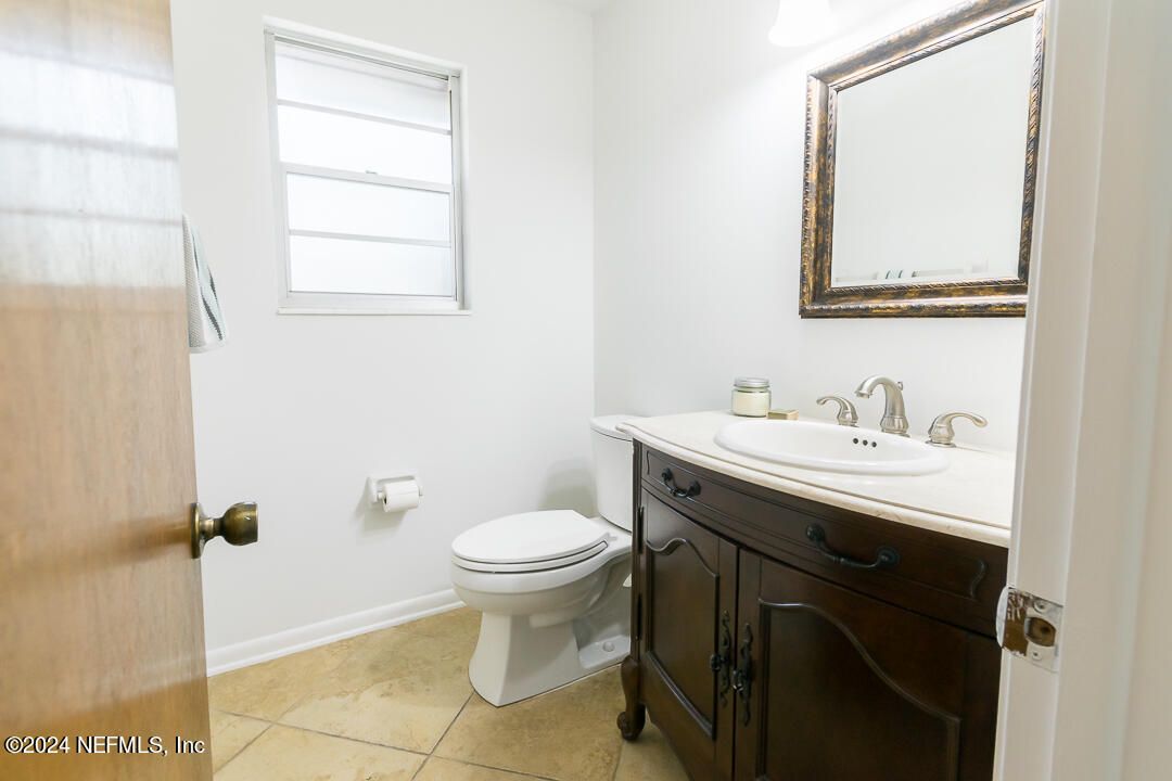 4044 Fincannon Road West Jacksonville, FL 32277 - Photo 18 of 30 Half Bath