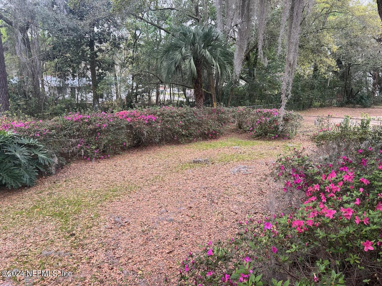 4044 Fincannon Road West Jacksonville, FL 32277 - Photo 26 of 30 Backyard