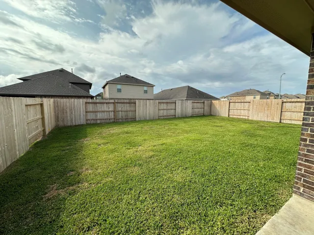 $2,200 | 19815 Paros Is Drive, Hockley, TX 77447