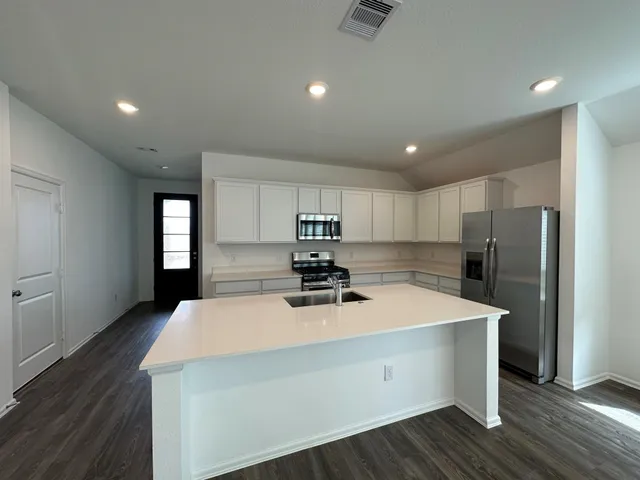 $2,200 | 19815 Paros Is Drive, Hockley, TX 77447