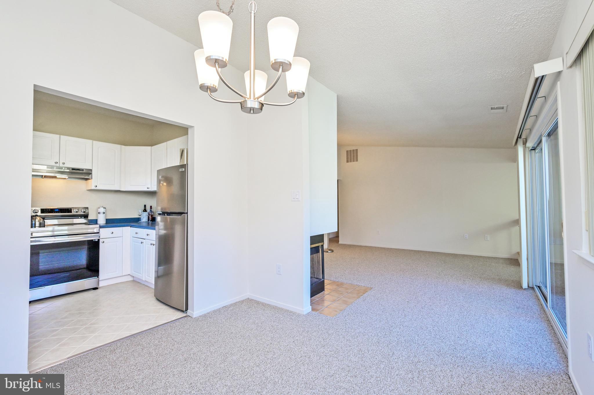 1963 B Villaridge Drive, Unit 1963B Reston, VA 20191 - Photo 8 of 41 Dining Room