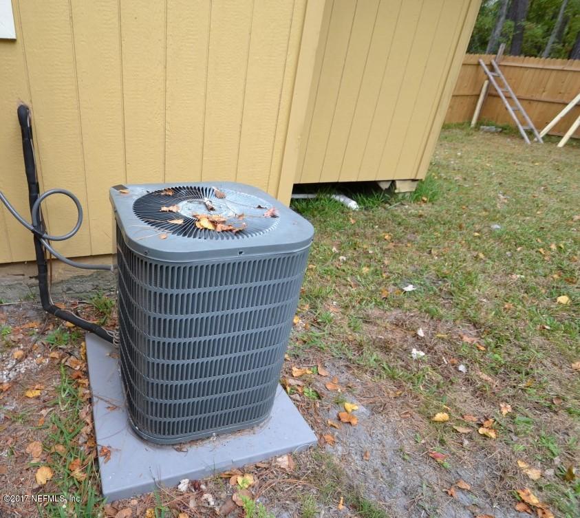 5854 Collins Road Jacksonville, FL 32244 - Photo 12 of 17 DSC_1331