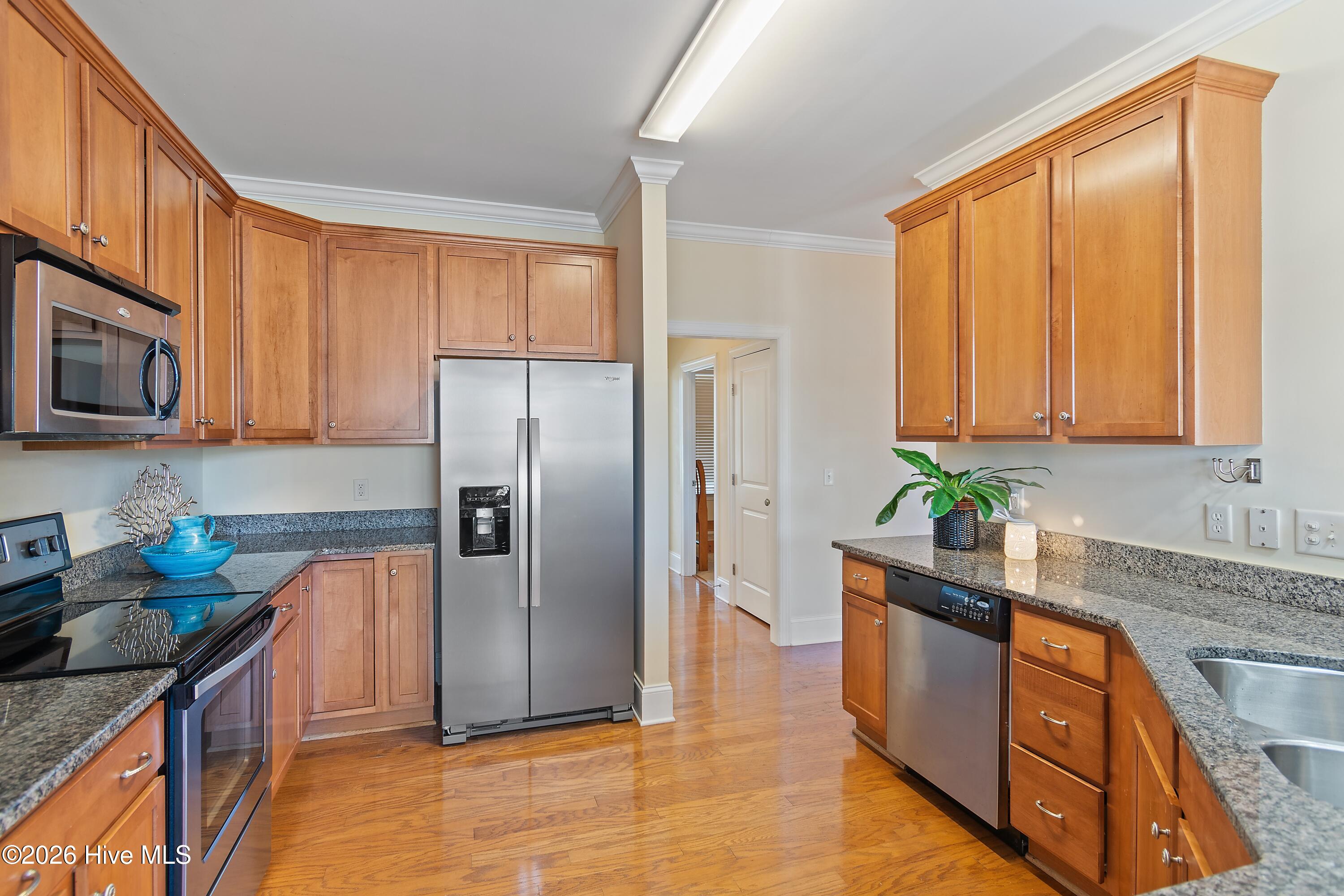 1134 Endeavor Way Southwest Ocean Isle Beach, NC 28469 - Photo 9 of 38 Stainless Steel Appliances