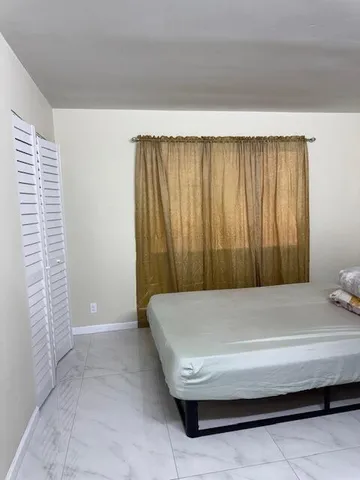 $2,100 | 7770 Tahiti Lane, Unit 202, Lake Worth, FL 33467