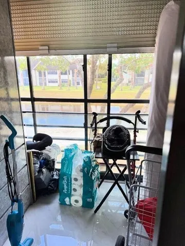 $2,100 | 7770 Tahiti Lane, Unit 202, Lake Worth, FL 33467