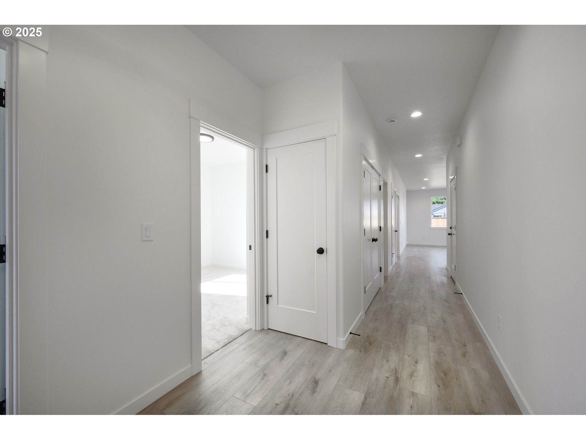 306 19th Street Springfield, OR 97477 - Photo 22 of 41