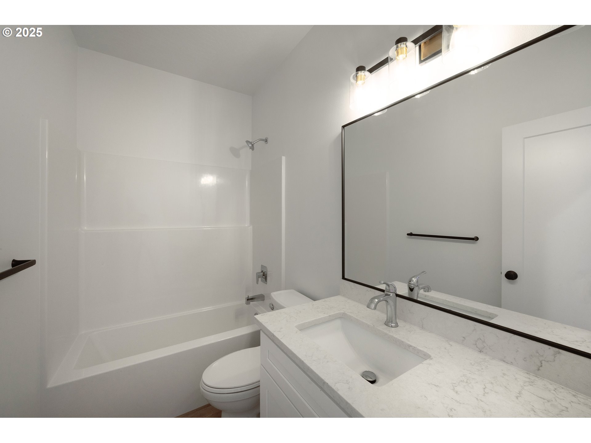 306 19th Street Springfield, OR 97477 - Photo 23 of 41