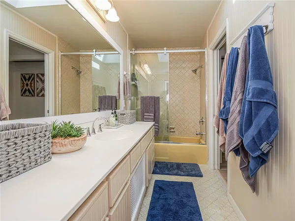 $9,500 | 1405 Treasure Cove Lane, Vero Beach, FL 32963