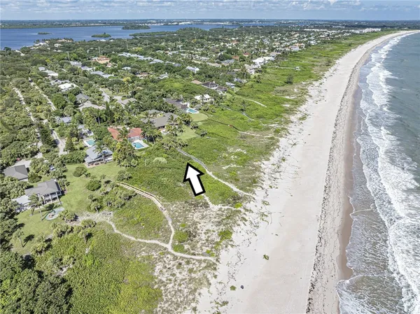 $9,500 | 1405 Treasure Cove Lane, Vero Beach, FL 32963