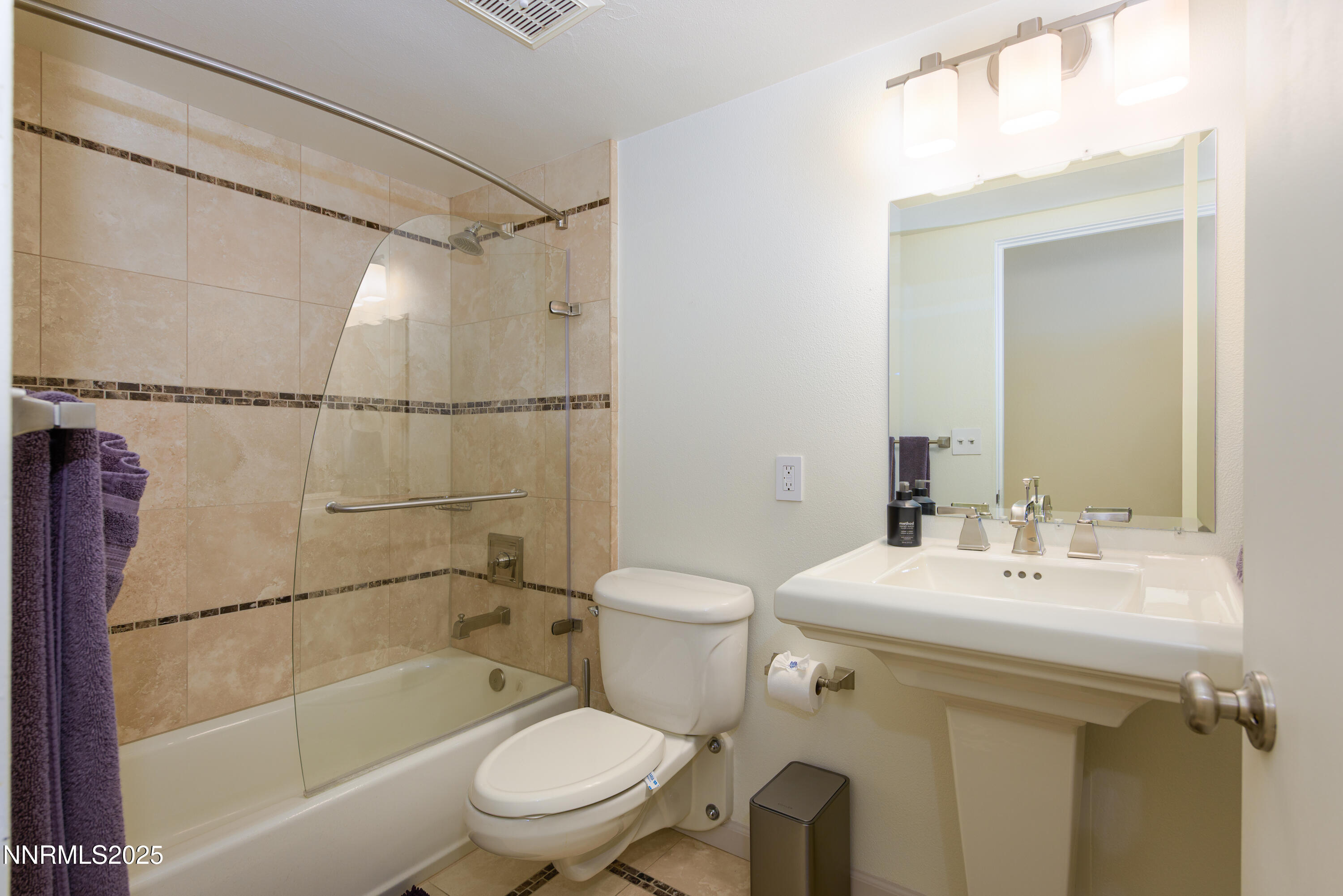 280 Island Avenue, Unit 1602 Reno, NV 89501 - Photo 22 of 35 a bathroom with a sink toilet and shower
