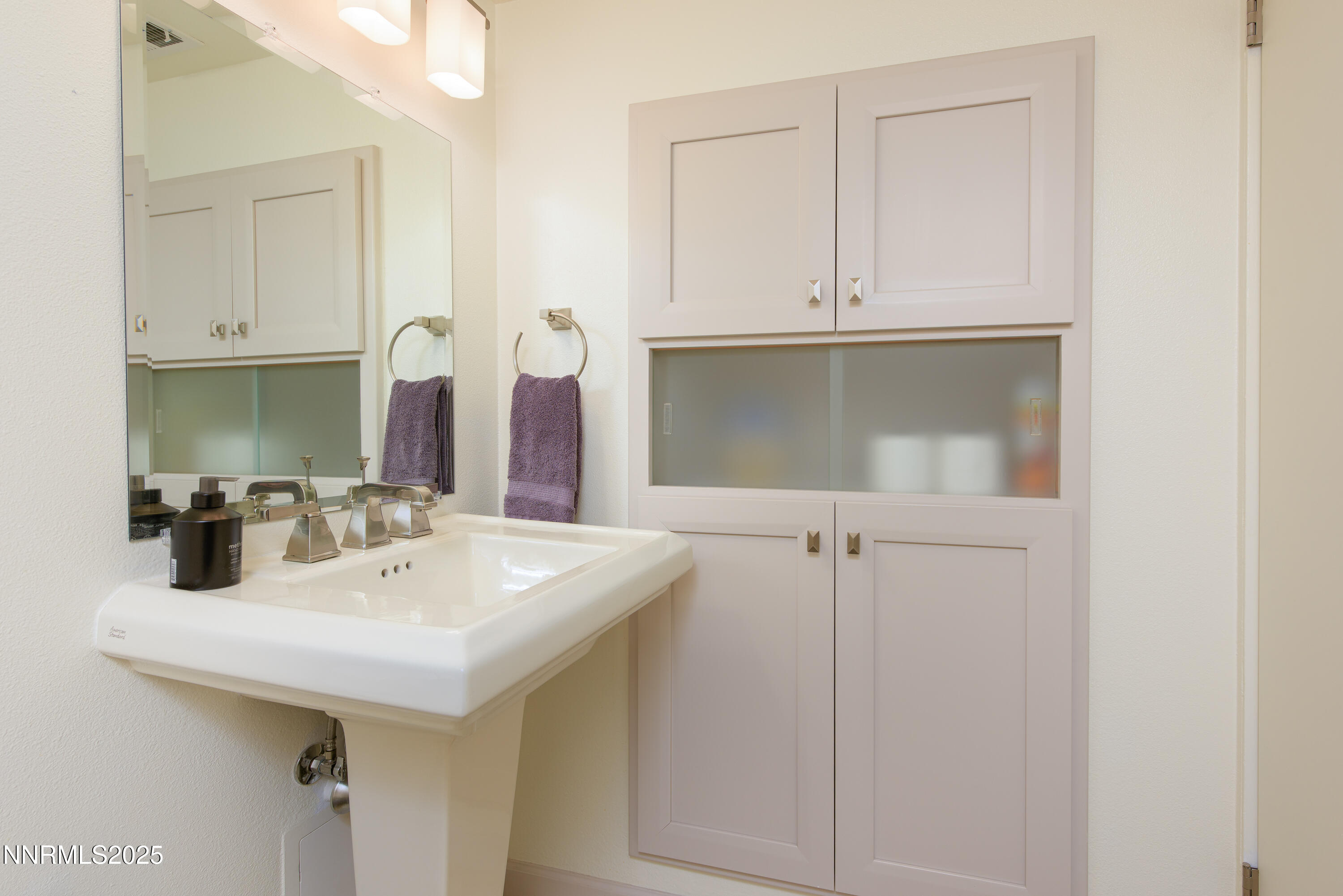 280 Island Avenue, Unit 1602 Reno, NV 89501 - Photo 23 of 35 a kitchen with a sink cabinets and appliances