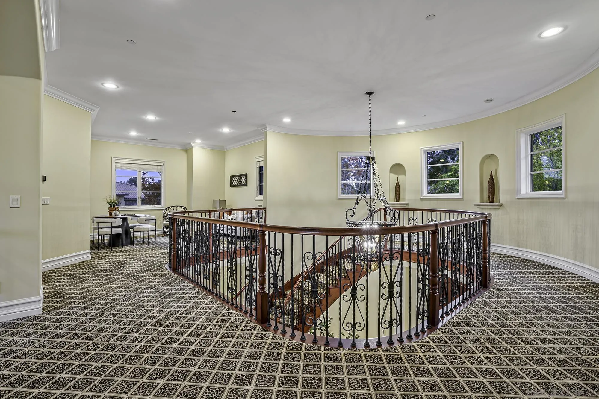 5259 Meadows Del Mar San Diego, CA 92130 - Photo 30 of 52