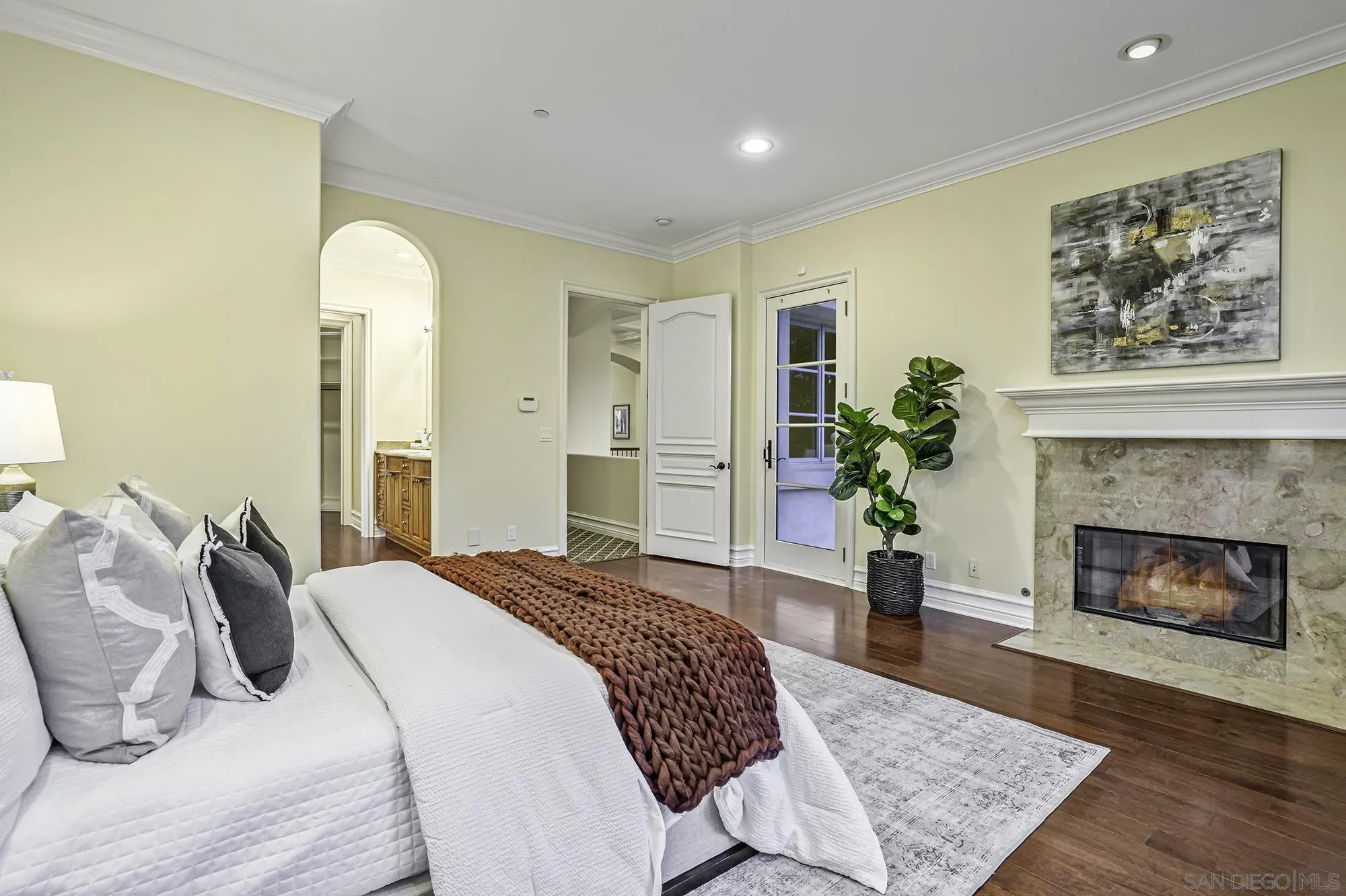 5259 Meadows Del Mar San Diego, CA 92130 - Photo 33 of 52