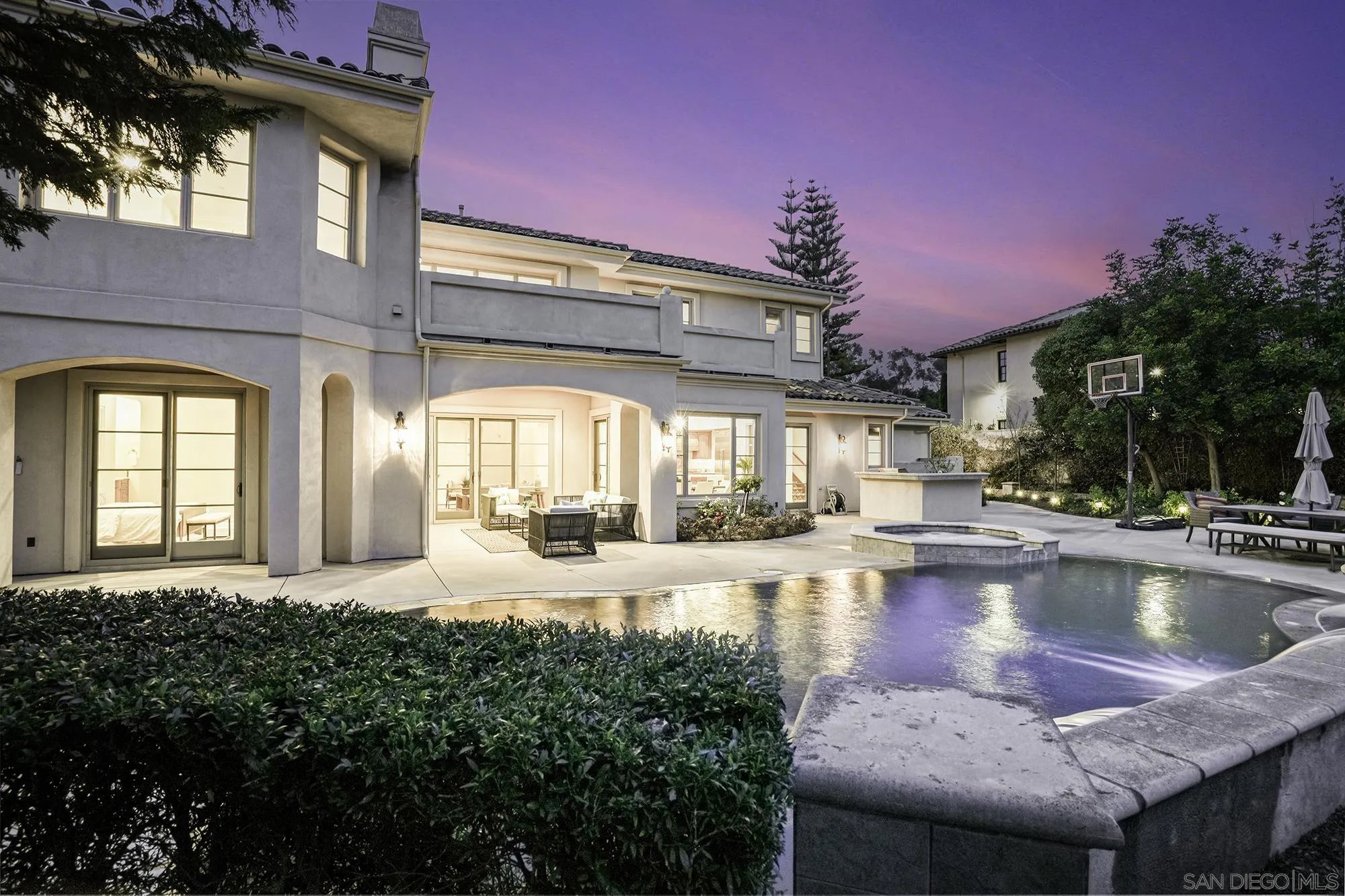 5259 Meadows Del Mar San Diego, CA 92130 - Photo 5 of 52