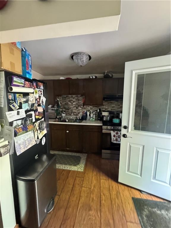 421 Tivoli Road Pittsburgh, PA 15239 - Photo 10 of 29