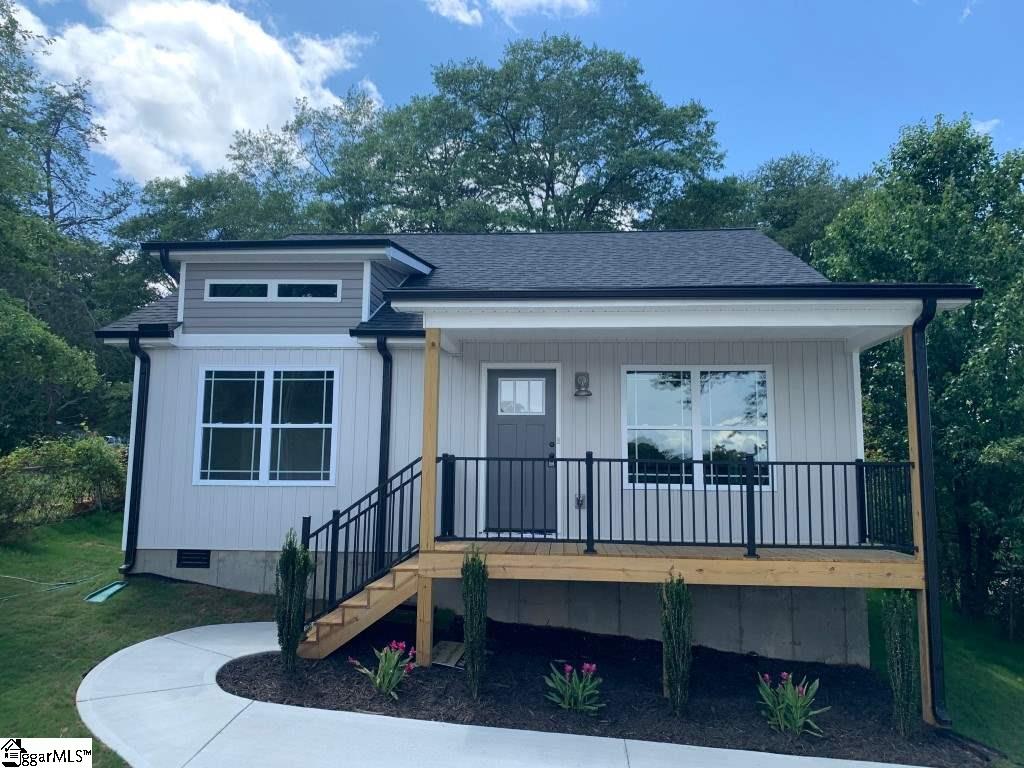 217 Spring Street Greer, SC 29650 - Photo 1 of 20 Gallery Image 1