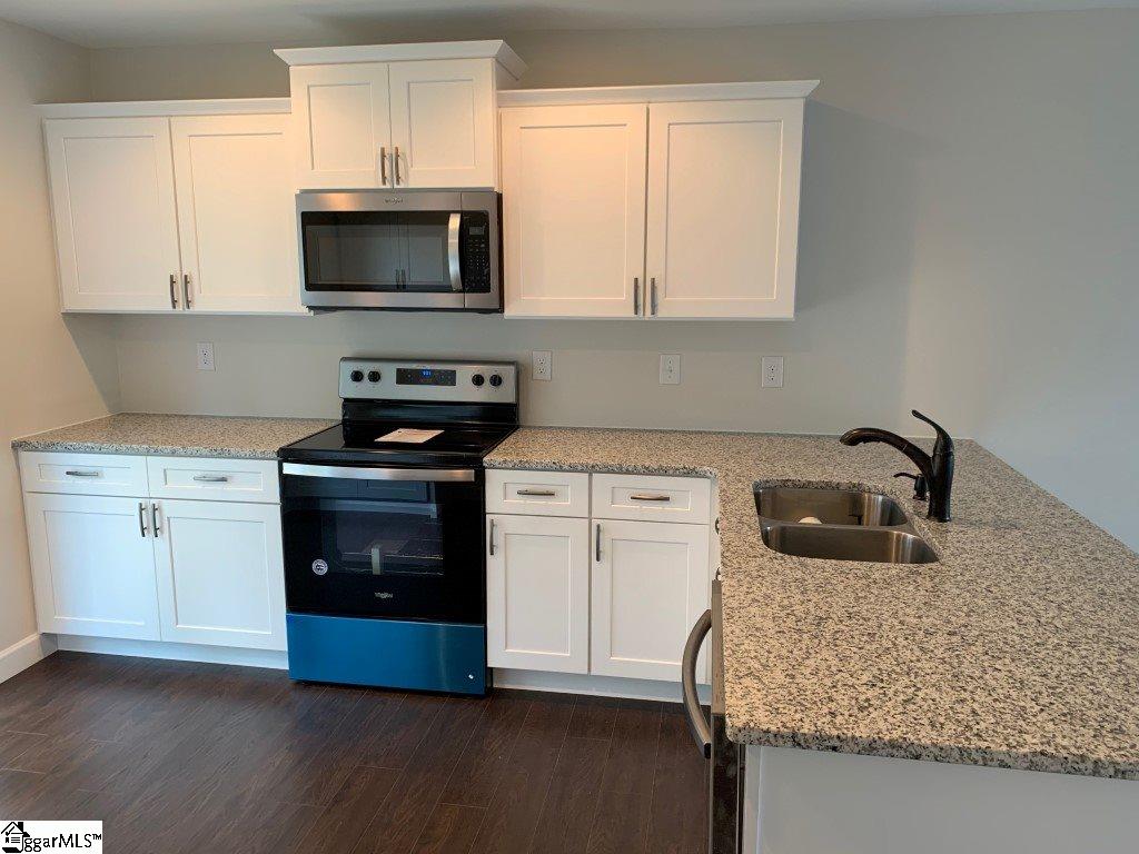 217 Spring Street Greer, SC 29650 - Photo 4 of 20 Gallery Image 4