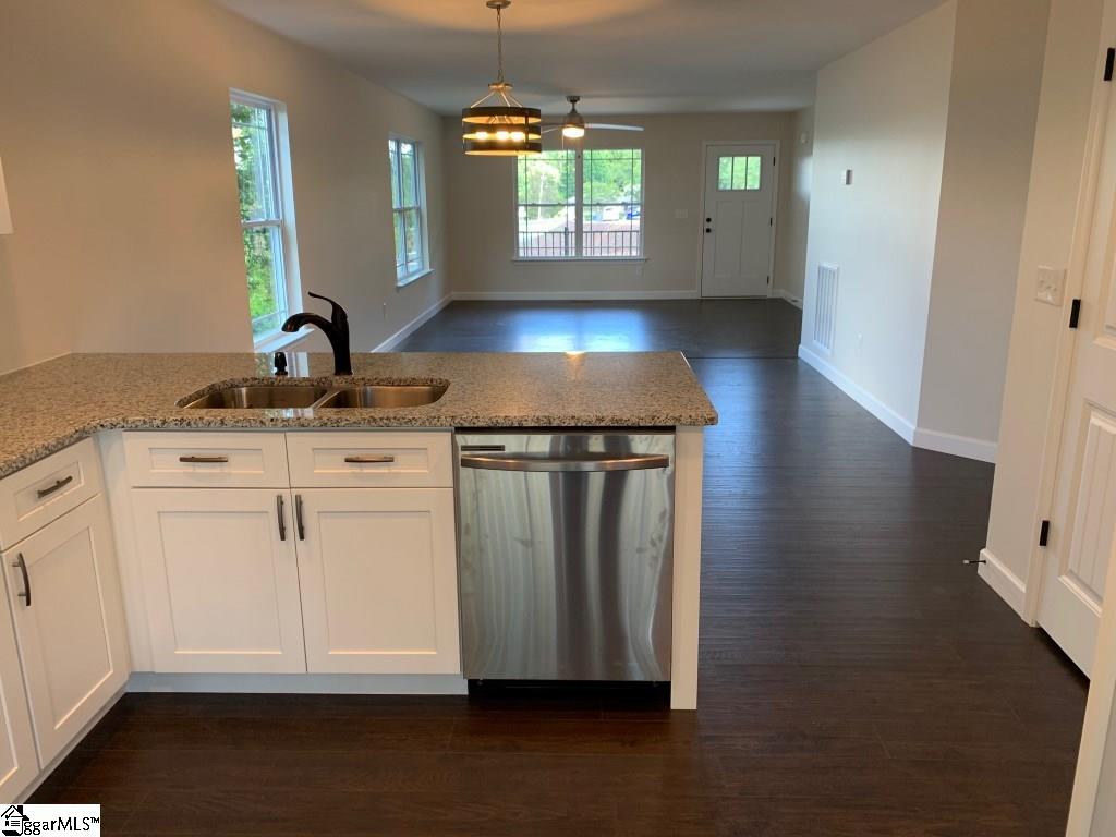 217 Spring Street Greer, SC 29650 - Photo 5 of 20 Gallery Image 5