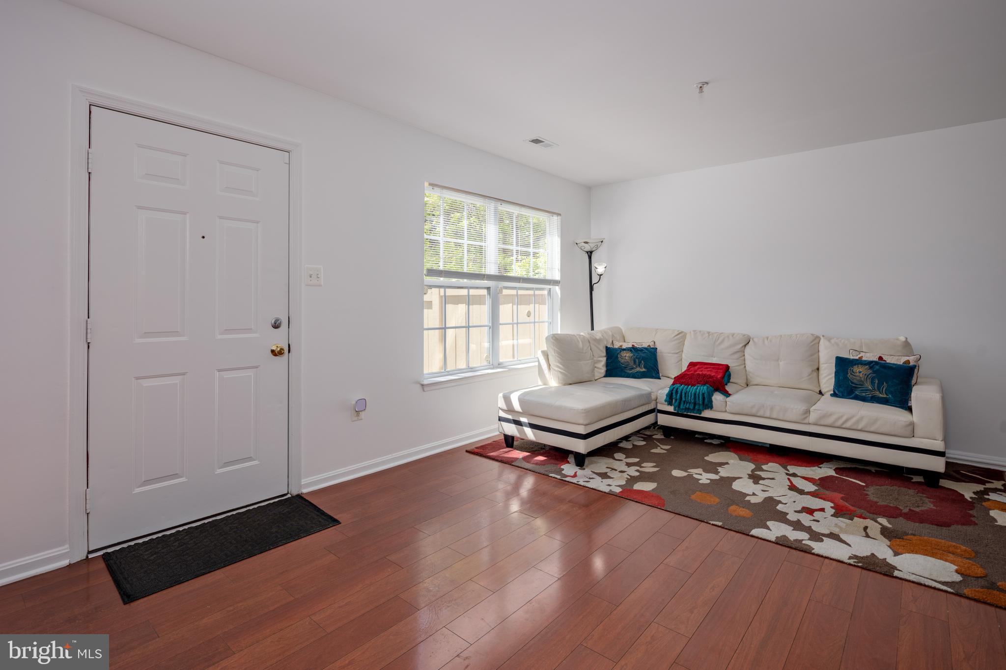 115 Whitestone Way Frederick, MD 21702 - Photo 3 of 29