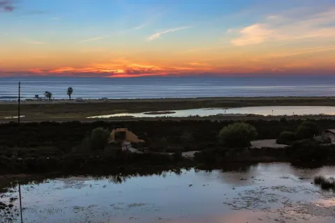 $2,995,000 | 849 North Rios Avenue, Solana Beach, CA 92075