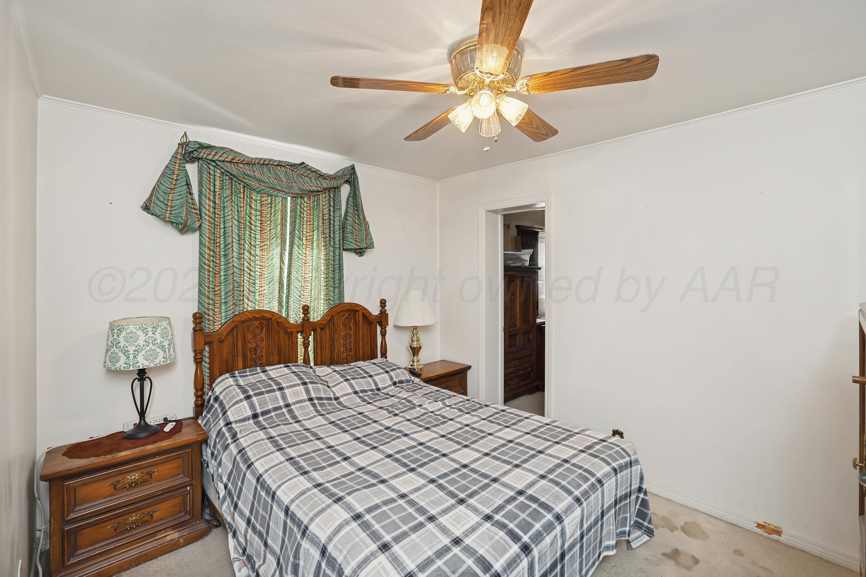 3402 South Ong Street Amarillo, TX 79109 - Photo 14 of 20 12-2nd Bedroom