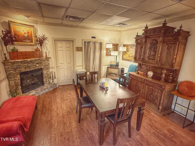 $1,800 | 113 South Main Avenue, Erwin, TN 37650