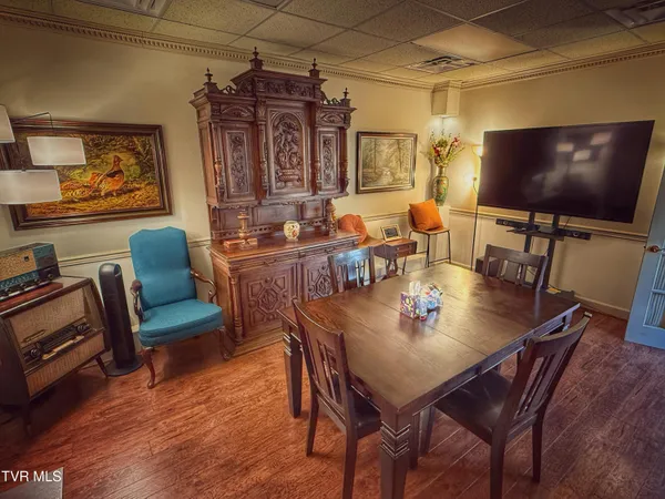 $1,800 | 113 South Main Avenue, Erwin, TN 37650