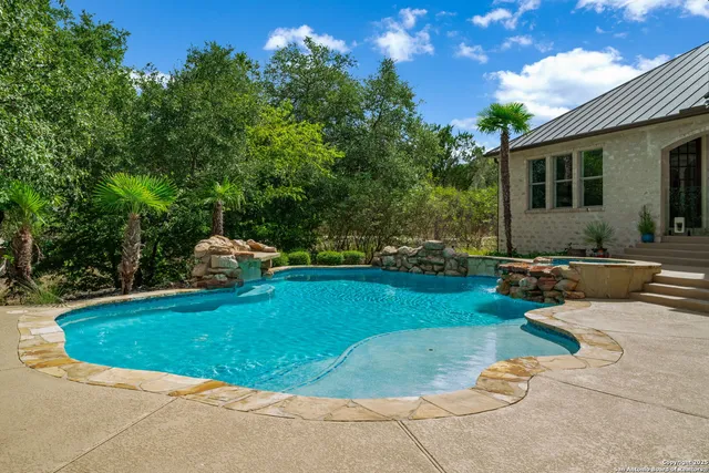 $2,149,000 | 144 Riverwood, Boerne, TX 78006