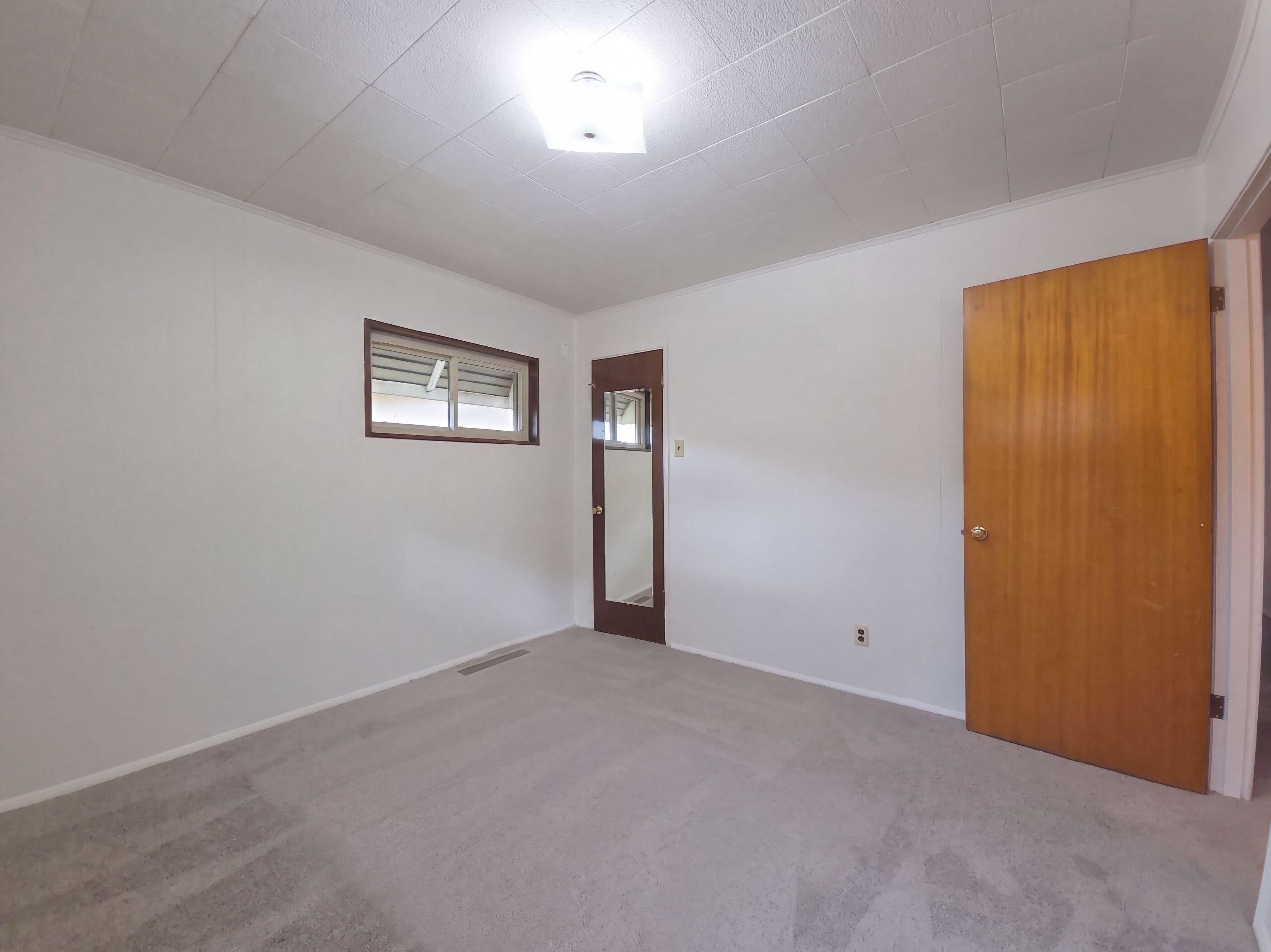 9222 Aztec Road Northeast Albuquerque, NM 87111 - Photo 9 of 17 Gallery Image 9
