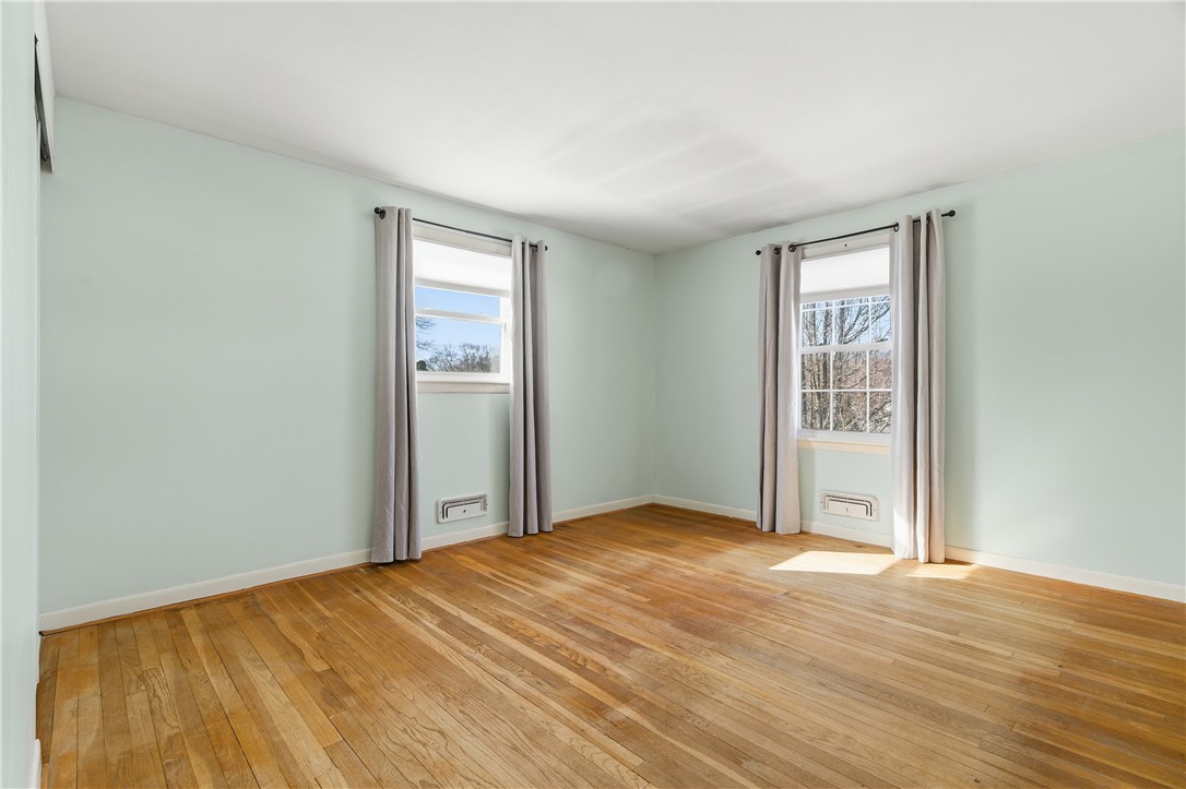 45 Lemay Road Woonsocket, RI 02895 - Photo 14 of 27