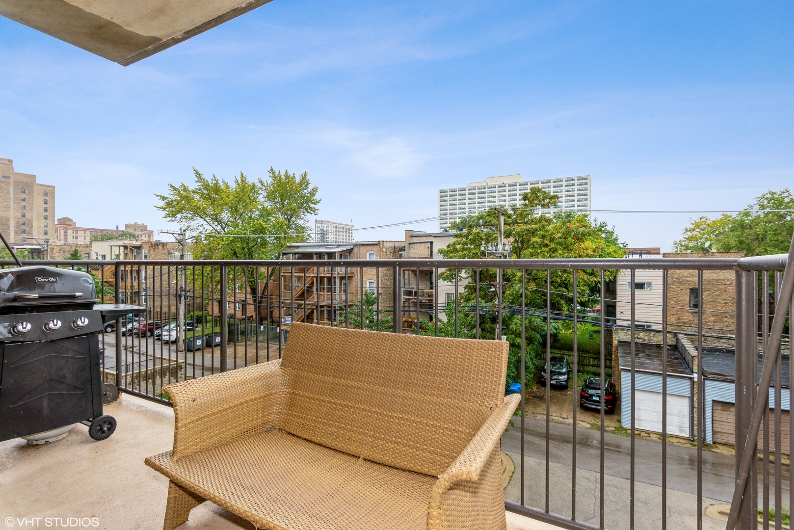 4848 North Sheridan Road, Unit 305 Chicago, IL 60640 - Photo 11 of 13 Gallery Image 11
