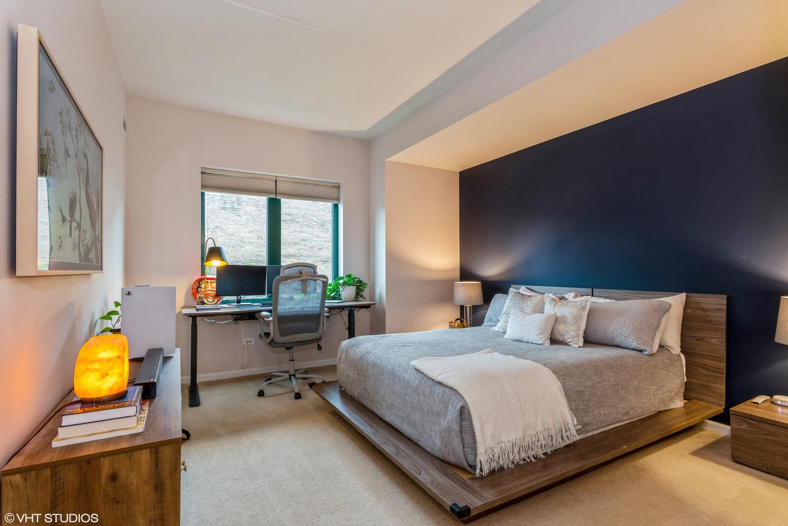 4848 North Sheridan Road, Unit 305 Chicago, IL 60640 - Photo 7 of 13 Gallery Image 7