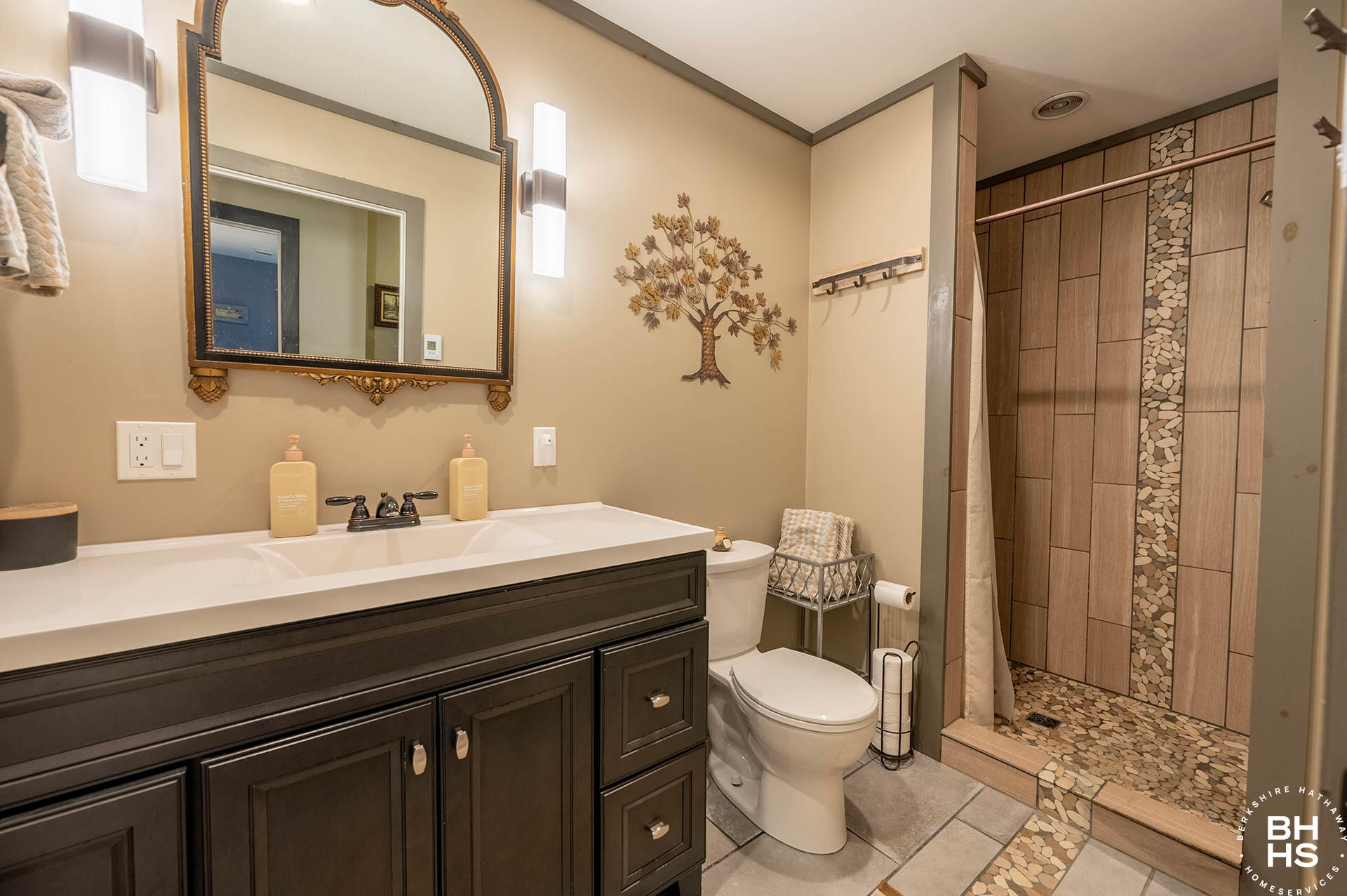 13 Meadow Road Saranac Lake, NY 12983 - Photo 20 of 51