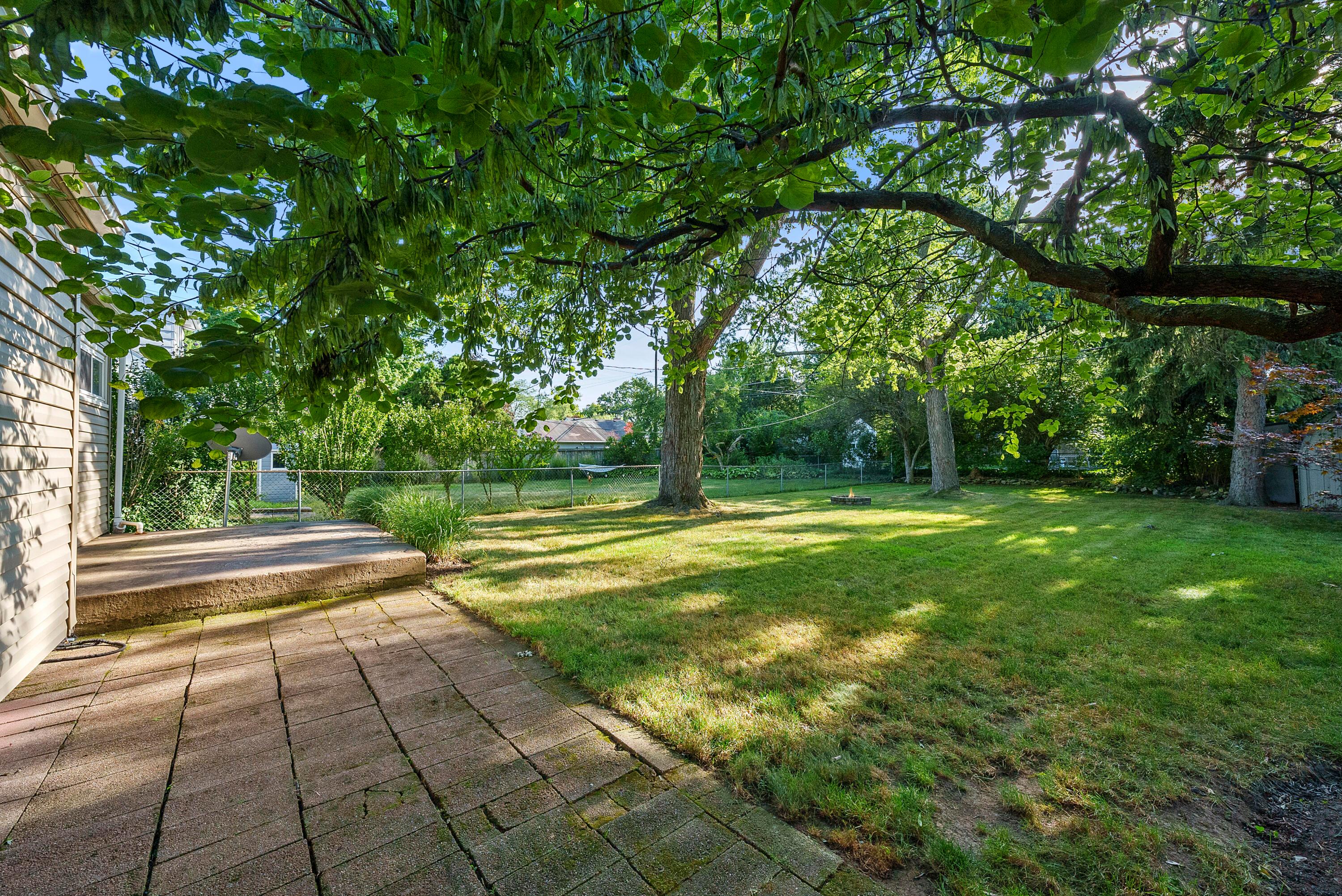 3321 Redding Road Columbus, OH 43221 - Photo 31 of 35 DSC05523