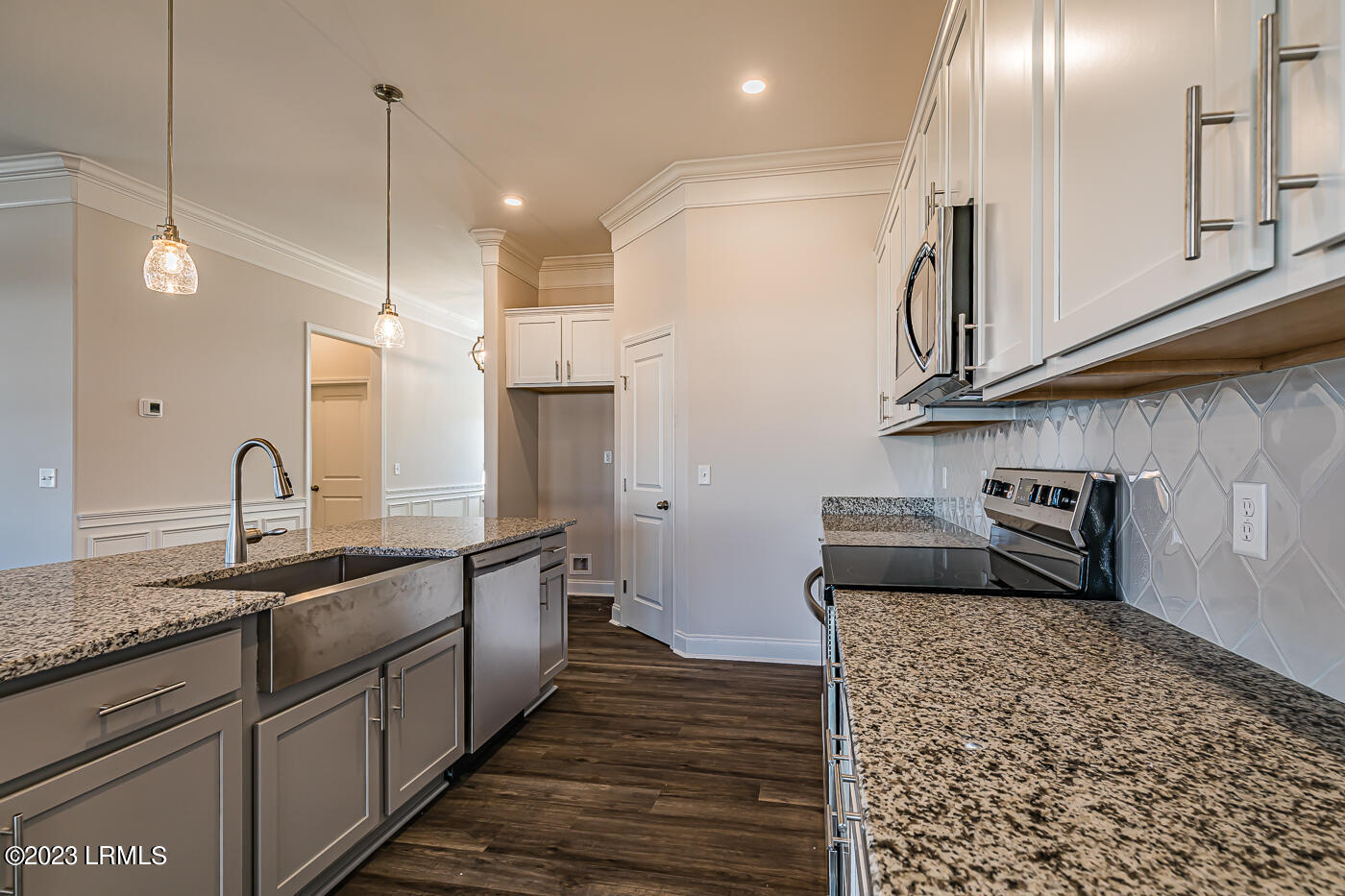 473 Ramport Street Ridgeland, SC 29936 - Photo 14 of 38 14 Kitchen