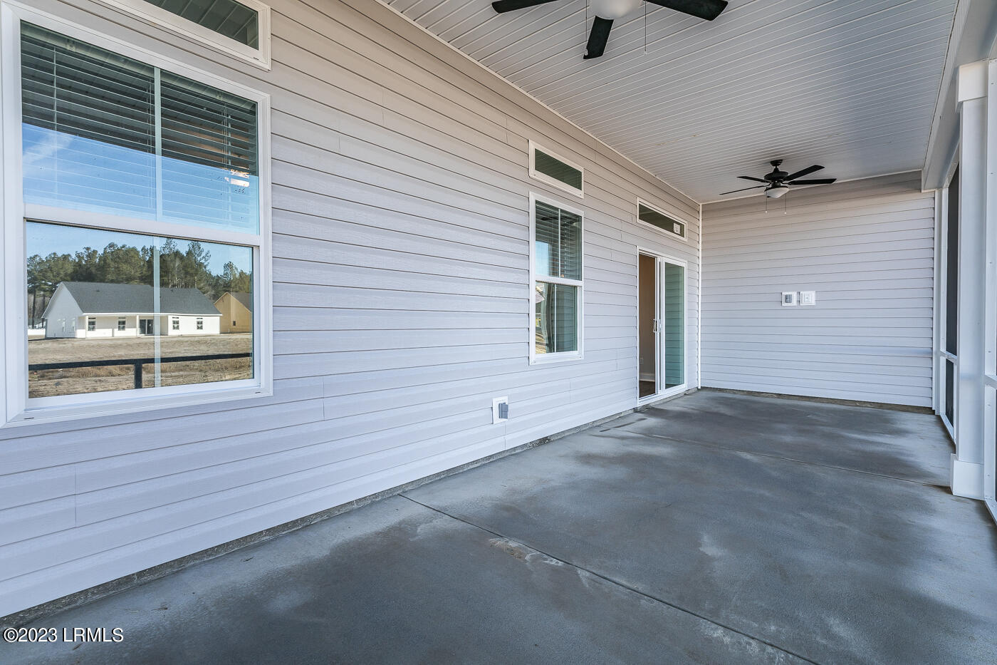 473 Ramport Street Ridgeland, SC 29936 - Photo 36 of 38 36 Screened porch