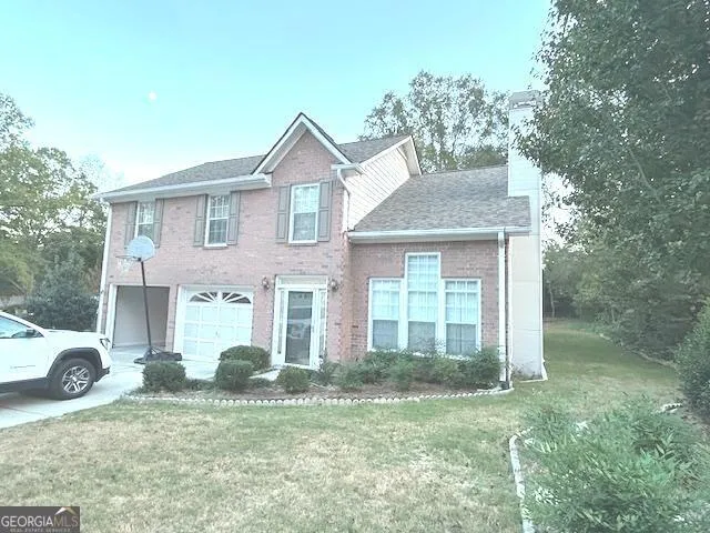 a view of a livingroom with a fireplace
