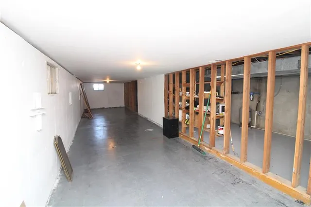 $270,000 | 1257 Highway 36, Hiawatha, KS 66434