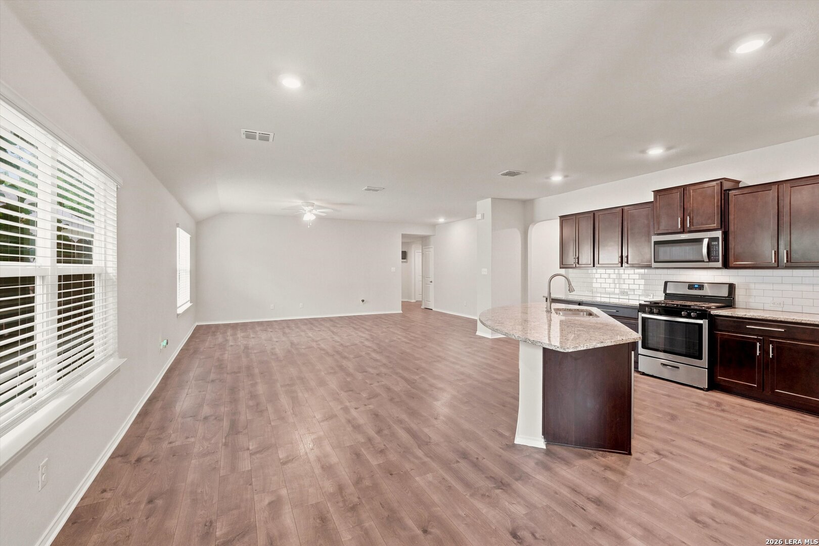 29517 Spring Copper Bulverde, TX 78163 - Photo 6 of 28 Gallery Image 6