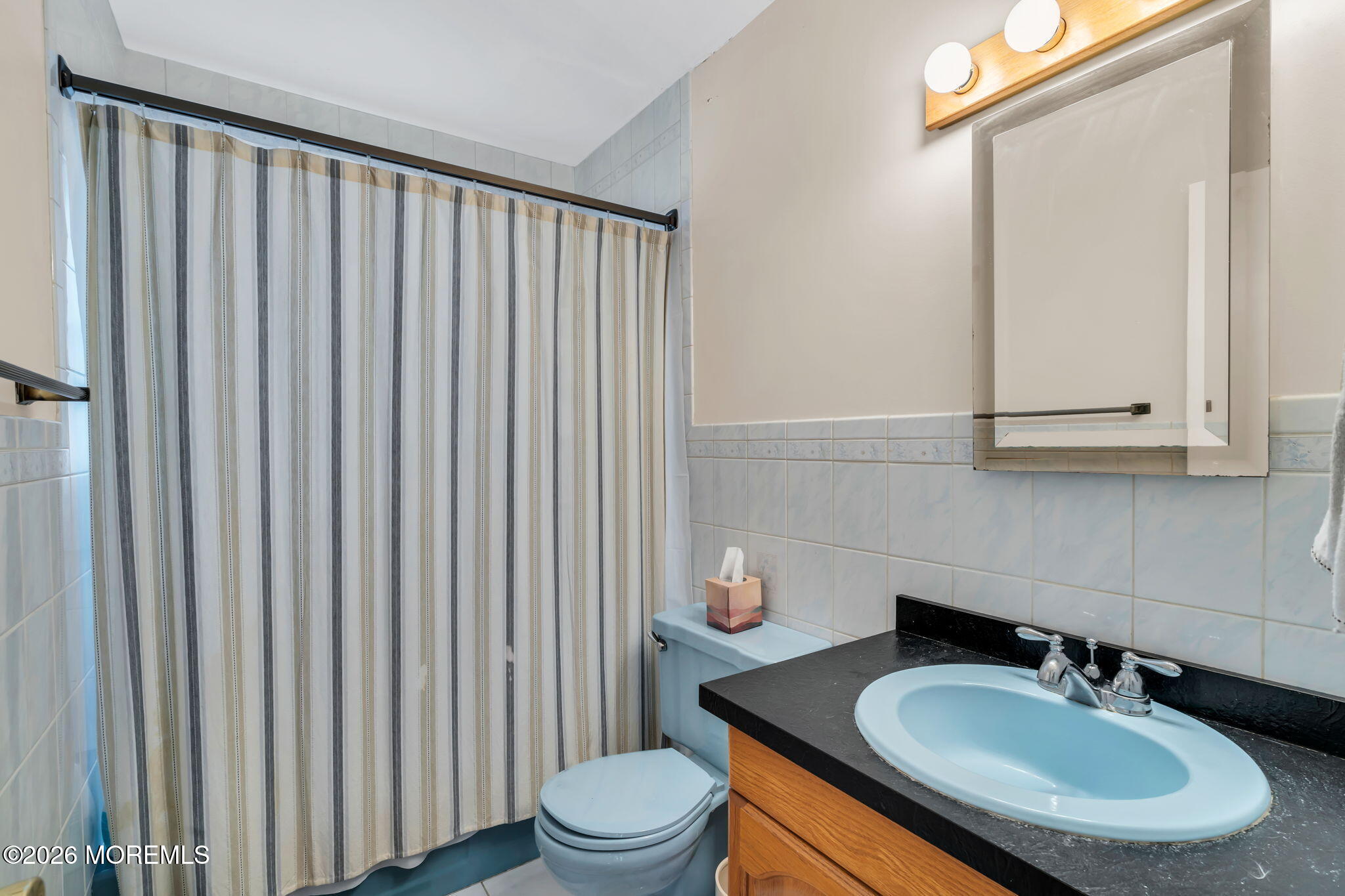 28 Oregon Avenue Jackson, NJ 08527 - Photo 19 of 33 a bathroom with a sink toilet and mirror