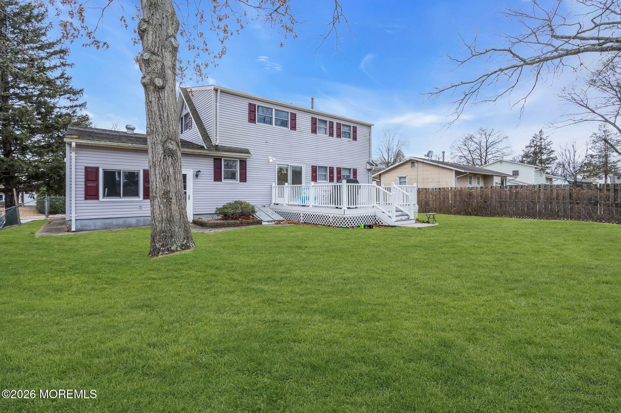 28 Oregon Avenue Jackson, NJ 08527 - Photo 31 of 33 a front view of house with yard and green space